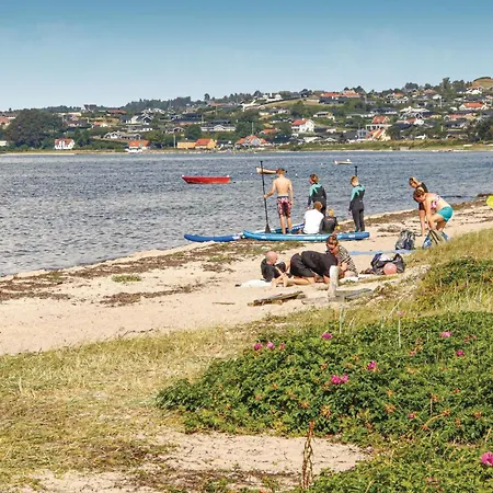 Four-bedroom Ebeltoft With A Fireplace 04