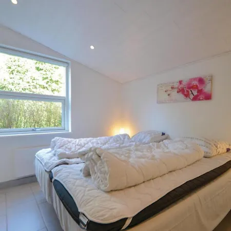 Four-bedroom Ebeltoft With A Fireplace 04 別荘 エーベルトフト
