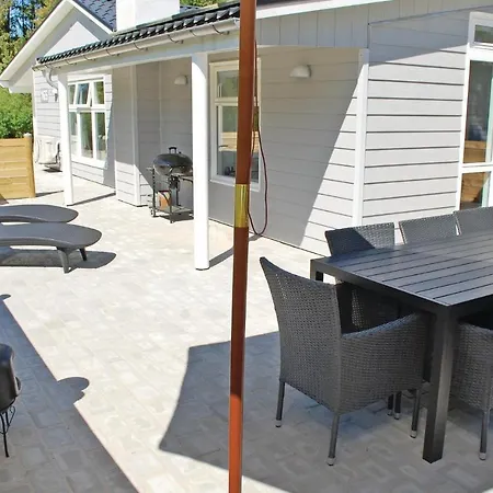 Beautiful In Ebeltoft With Kitchen * Oksenmolle