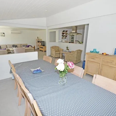 Beautiful In Ebeltoft With Kitchen Holiday home Oksenmolle